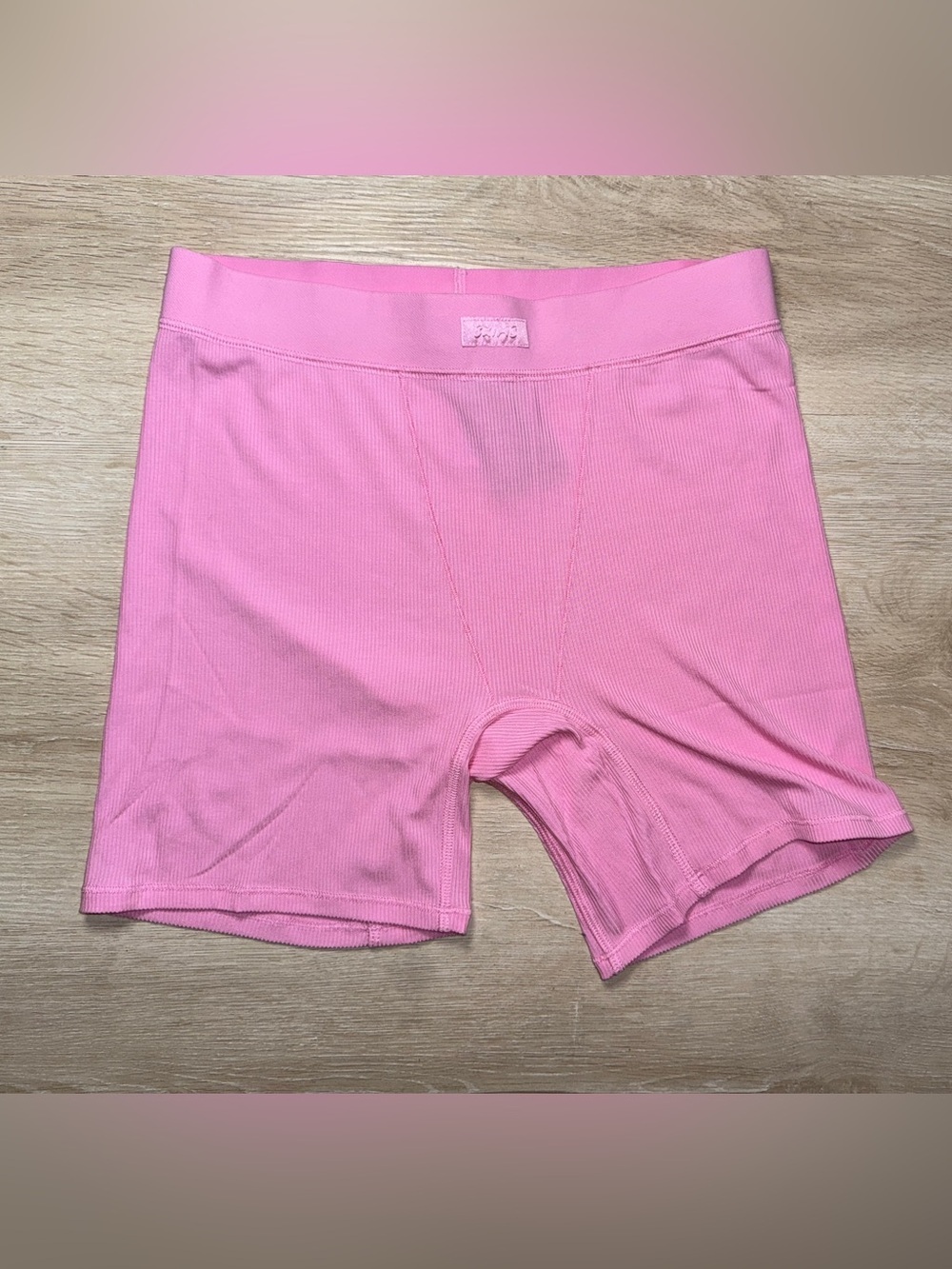 SKIMS Soft Lounge Rib Boxer in Bubble Gum NWT